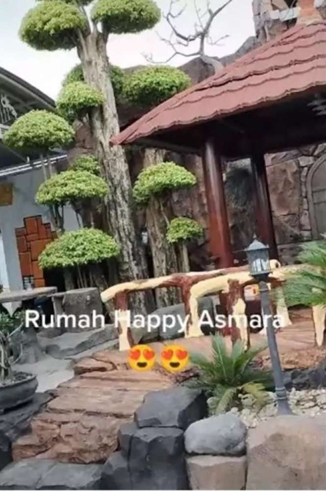 Potret Rumah Pedangdut Koplo di Kampung Halaman, Punya Denny Caknan Bikin Melongo