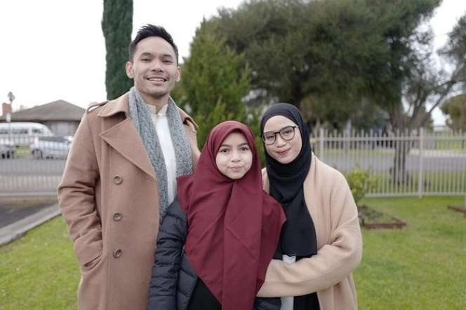 Sudah ABG, Potret Terbaru Sienna Anak Marshanda Ben Kasyafani yang Kini Berhijab