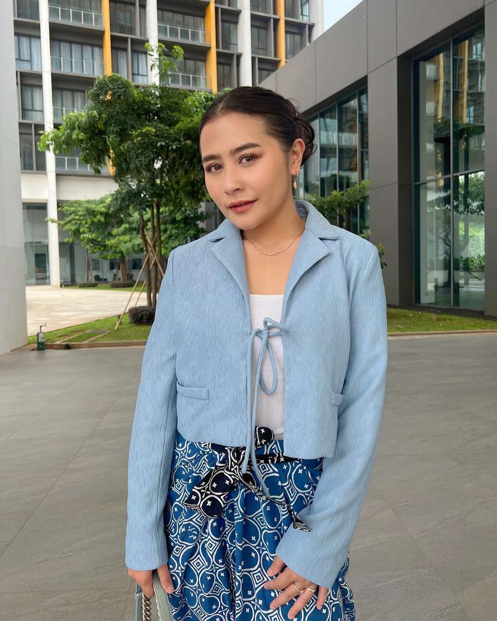 Tak Disangka, Bocah Berwajah Imut Ini Ternyata Artis Papan Atas Tanah Air Hingga Didapuk Jadi Dosen di Usia Muda