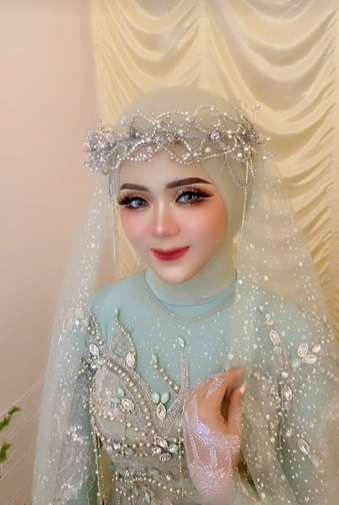 Pengantin Request Tiga Riasan Berbeda Saat Nikah, Tak Disangka Hasilnya Malah Bikin Salfok