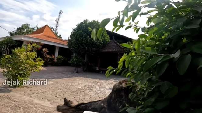 10 Potret Rumah Mewah Bangkit, Mantan Pacar Bella Bonita, Bak Istana Keraton, Lebih Sultan dari Denny Caknan?