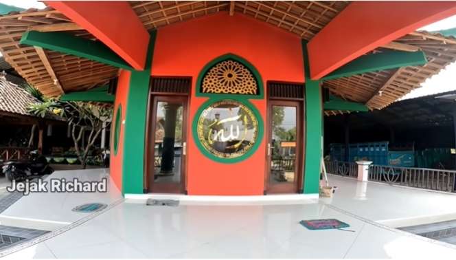10 Potret Rumah Mewah Bangkit, Mantan Pacar Bella Bonita, Bak Istana Keraton, Lebih Sultan dari Denny Caknan?