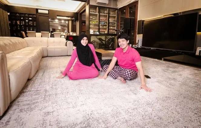 12 Potret Rumah Artis Termahal, Raffi Ahmad Bukan Nomor Satu, Kalah Oleh Sosok ini