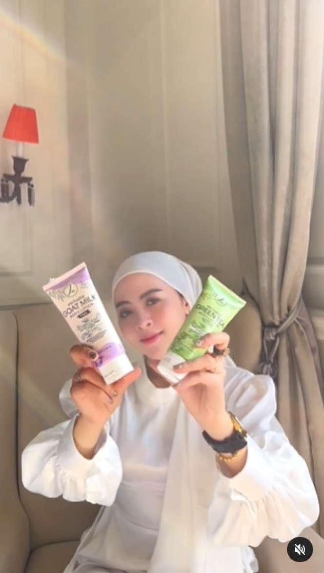 8 Potret Rumah Meylisa Zaara, Artis yang Suaminya Selingkuh dengan Sesama Pria, Ternyata Tajir Melintir!