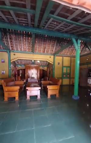 Viral Rumah Sultan Zaman Dulu, Mewah & Luas Bak Istana Keraton, Ada Taman Buahnya, Lihat Potretnya
