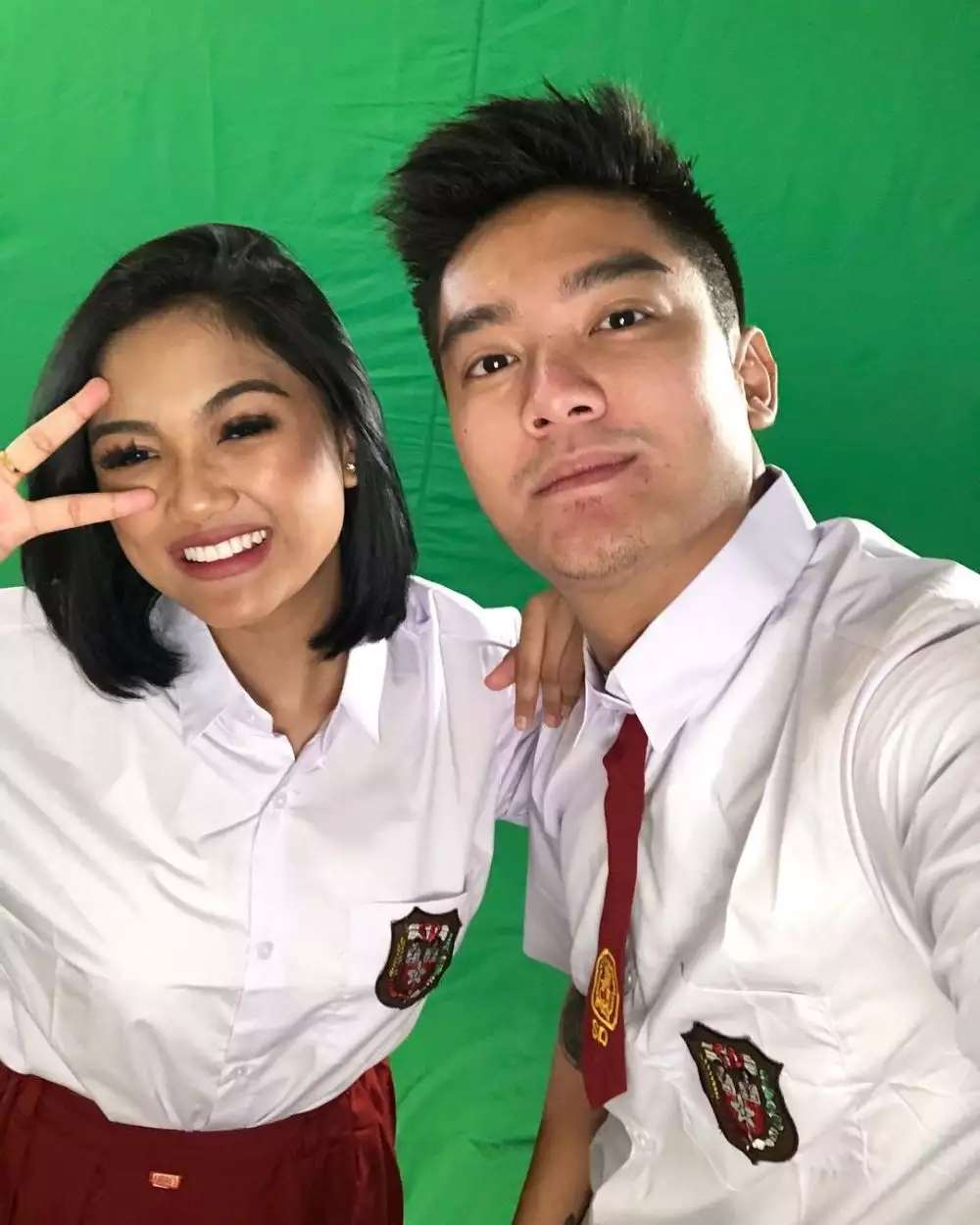 10 Artis Cosplay Pakai Seragam SD, Adam Suseno Suami Inul Daratista Kocak Abis, Auto Ngakak!