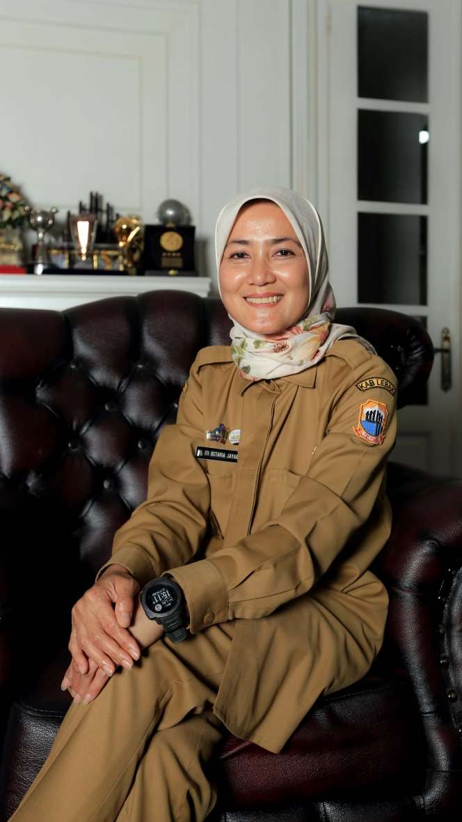 Potret Sisi Lain Iti Octavia Jayabaya, Bupati Wanita Pertama di Lebak: Sukanya Ceplas-Ceplos