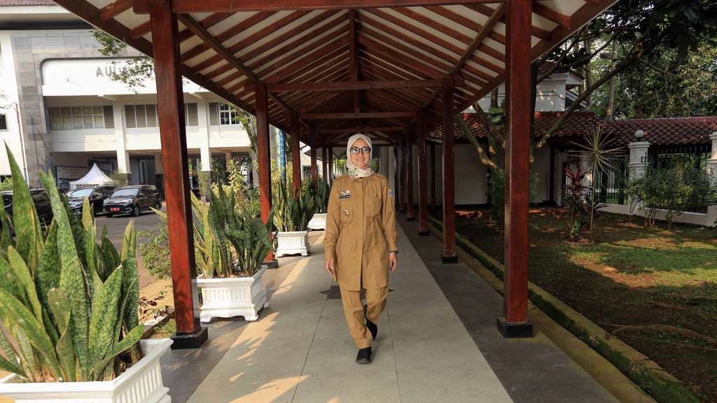 Potret Sisi Lain Iti Octavia Jayabaya, Bupati Wanita Pertama di Lebak: Sukanya Ceplas-Ceplos