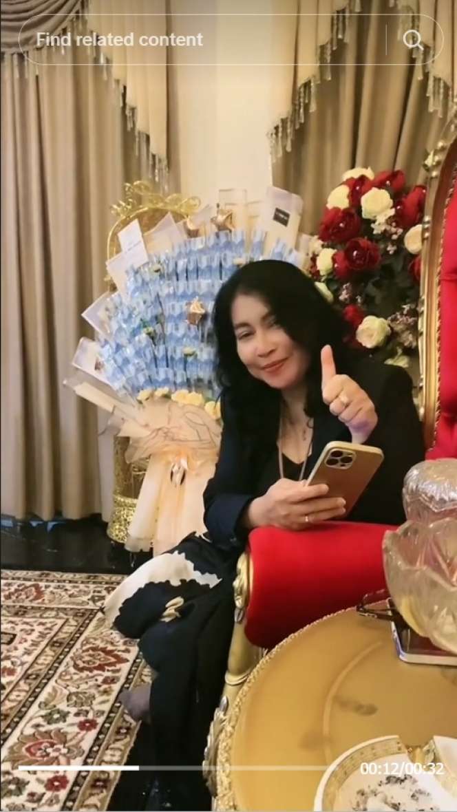 10 Potret Istana 'Emas' Crazy Rich Makassar, Viral Setor Tumpukan Uang, Teller Datang ke Rumah!