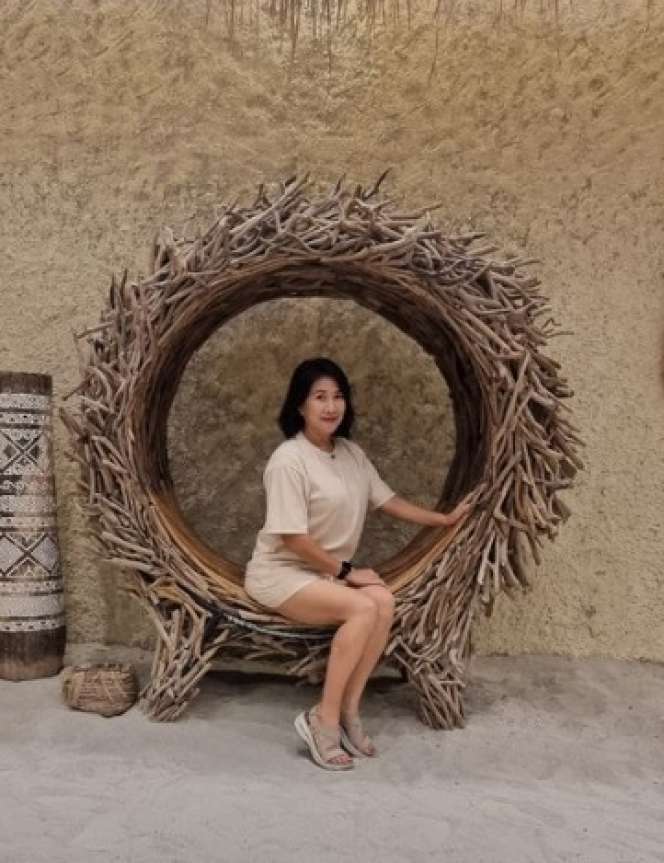 Artis Lawas Era 80-an yang Punya Imej Seksi Ini Kerap Jadi Incaran Brondong di Usia 54 Tahun, Penampilannya Kini Bikin Salfok