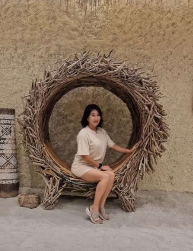 Artis Lawas Era 80-an yang Punya Imej Seksi Ini Kerap Jadi Incaran Brondong di Usia 54 Tahun, Penampilannya Kini Bikin Salfok