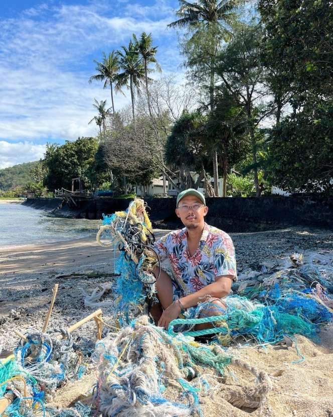 Karya Seniman Indonesia Ari Bayuaji Diakui Internasional, Ubah Sampah Laut Jadi Seni Instalasi 