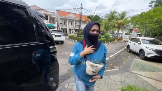 Disebut Berhantu, Potret Rumah Masa Kecil Artis Ternama Ini Bikin Merinding, Kini Tinggal di Hunian Senilai Rp40 Miliar