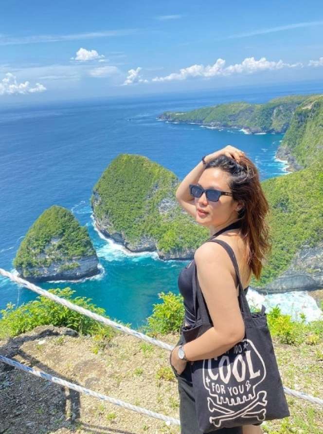 10 Adu Gaya Angel Karamoy VS Irma Purba, Dituding Penyebab Perceraian Boris Bokir, Kalah Seksi?