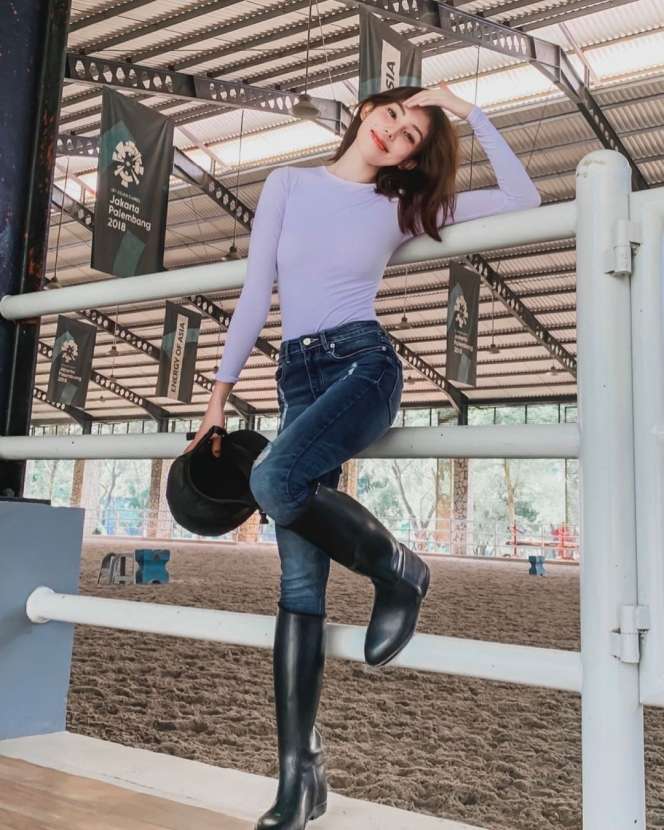 Potret Ananda Tasya Selebgram Cantik yang Banting Stir Jadi Petani, Kesehariannya Ternyata...
