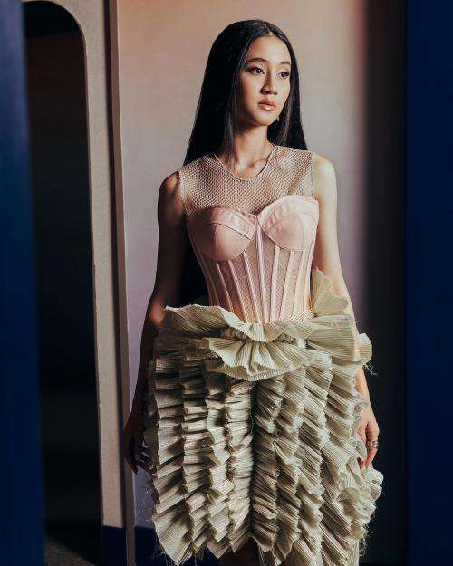 Lagi Jadi Bahan Omongan, Intip Potret Keisya Levronka yang Suka Bergaya Nyentrik dan Makeup Tebal