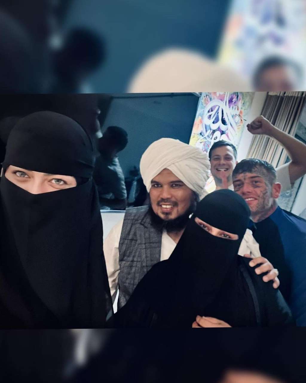 Kini Bercadar Potret Ratu Rizky Nabila Tetap Pakai Celana Jeans 
