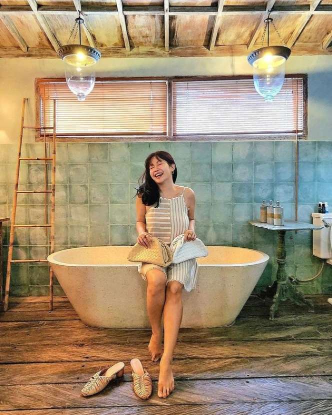 Jarang Tersorot, Potret Terbaru Chef Marinka yang Kini Jadi Istri Bule, Penampilannya Makin Hot