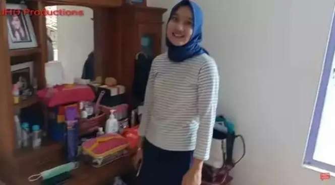 Potret Rumah Yeni Inka Sang Ratu Ambyar di Kampung, Dindingnya Kayu