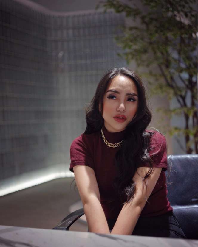 Dulu Viral Nikah Usia 18 Tahun, Kini Hidup Artis Cantik Ini Berubah Drastis Usai Cerai