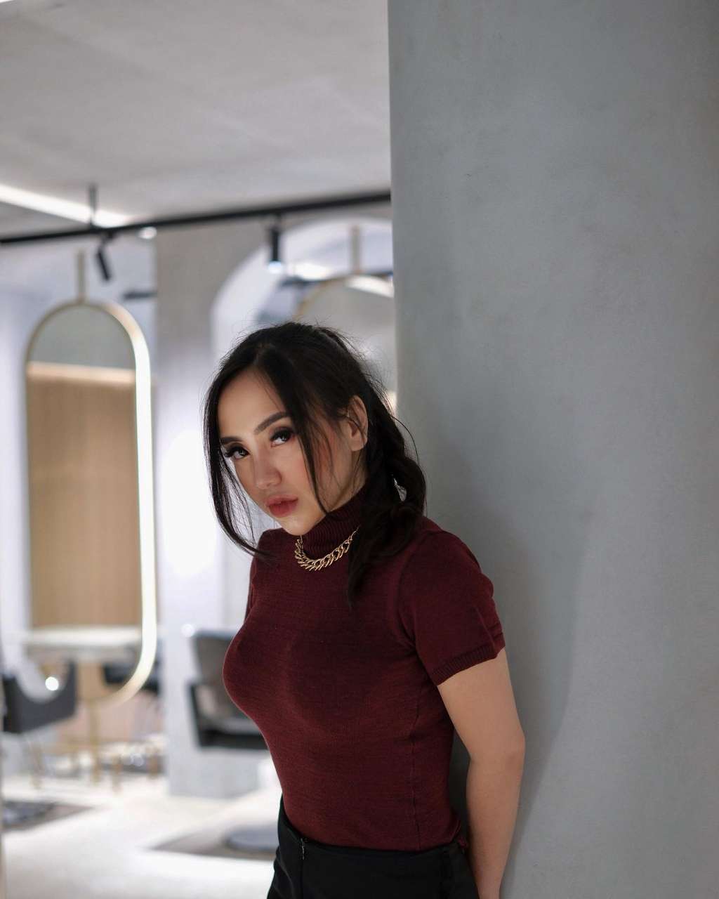 Dulu Viral Nikah Usia 18 Tahun, Kini Hidup Artis Cantik Ini Berubah Drastis Usai Cerai