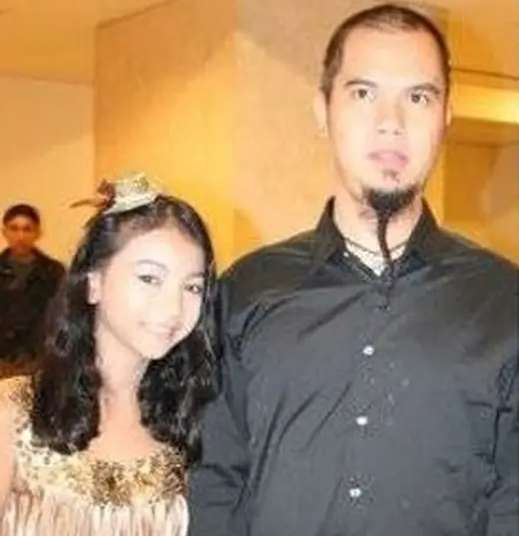 10 Potret Lawas Artis Foto Bareng Seleb Idolanya Sebelum Terkenal, Anya Geraldine Bikin Salfok!