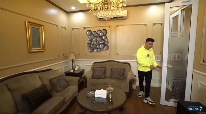 10 Potret Rumah Mewah Shindy Samuel, Crazy Rich yang Dinikahi Artis, Viral Operasi Potong Lambung!