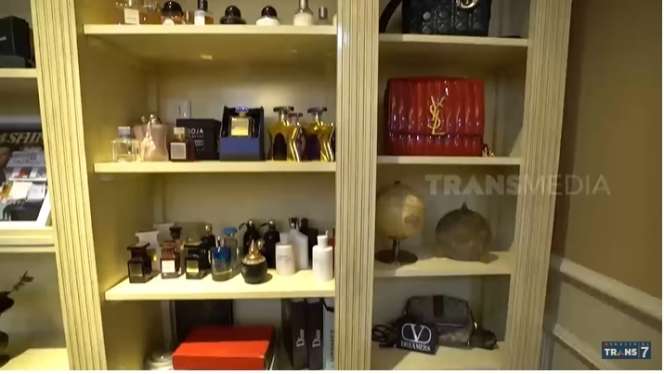 10 Potret Rumah Mewah Shindy Samuel, Crazy Rich yang Dinikahi Artis, Viral Operasi Potong Lambung!