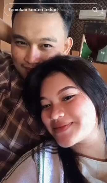 10 Adu Gaya Yessy VS Istri Ryan Dono, Dulu Batal Nikahi Gegara Mahar Rumah, Yang Baru Mirip Siti Nurhaliza?