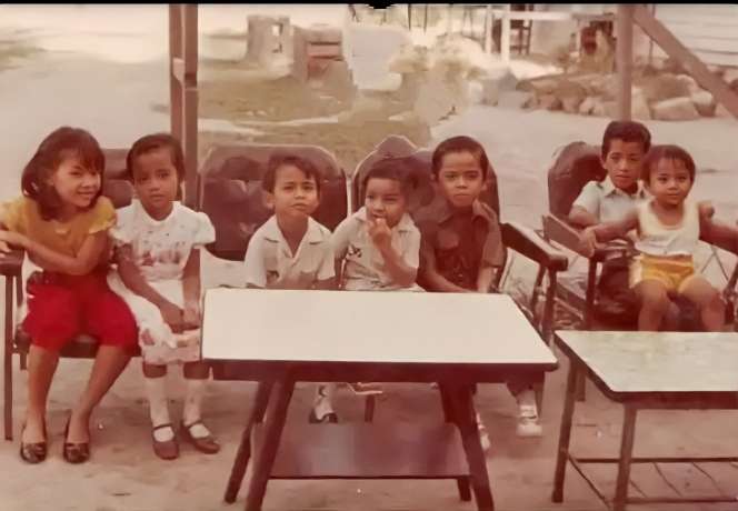 Bocah Imut Ini Pilih Berhenti Kuliah Demi Jadi Vokalis Band, Kini Kariernya Kian Moncer Usai Banting Stir Jadi Pejabat 