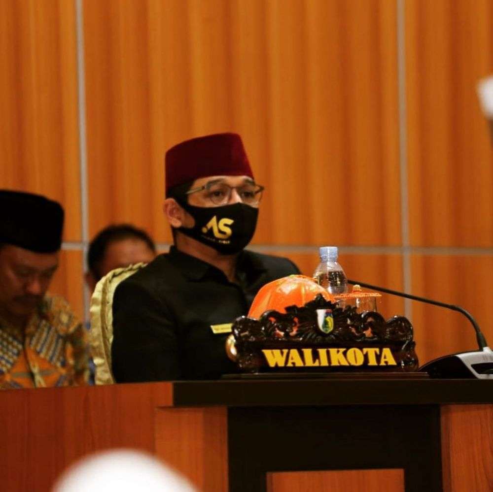 Bocah Imut Ini Pilih Berhenti Kuliah Demi Jadi Vokalis Band, Kini Kariernya Kian Moncer Usai Banting Stir Jadi Pejabat 