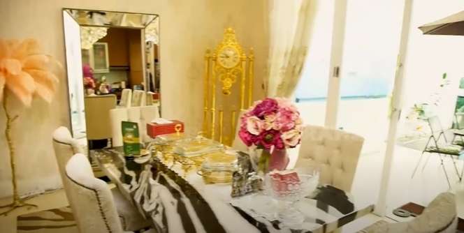 Dulu Jadi Pemeran SARAS 008, Artis Cantik Ini Ternyata Pengusaha Tajir, Kini Tempati Rumah Mewah Bak Konglomerat