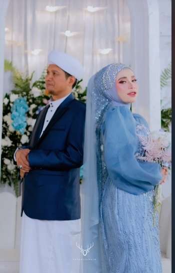 Viral Pasangan Beda Usia 34 Tahun, Suamiku Ternyata Teman Ayahku, Lihat Potretnya Dikira Bapak & Anak