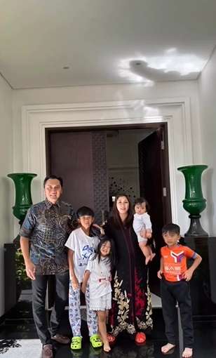 Potret Rumah Ibas Yudhoyono & Aliya Rajasa Seharga Rp16 Miliar, Super Mewah Bak Hotel Berbintang