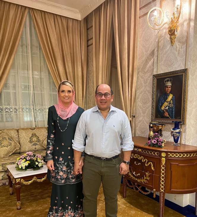 Potret Istri Putra Mahkota Kelantan yang Berasal Dari Swedia, Penampilannya Curi Perhatian