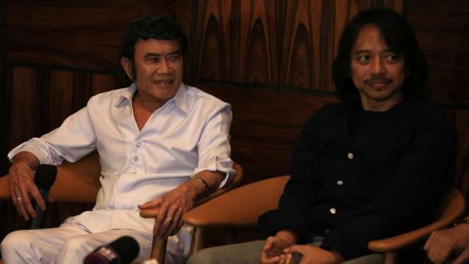 Smararindu Kolaborasi Rhoma Irama dan Dewa Budjana