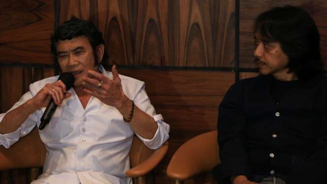 Smararindu Kolaborasi Rhoma Irama dan Dewa Budjana