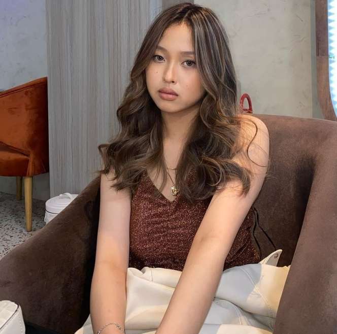 10 Potret Cantiknya Michelle Ashley, Anak Pinkan Mambo Ngaku Dilecehkan Papa Tiri, Sikap Sang Ibu Dihujat!