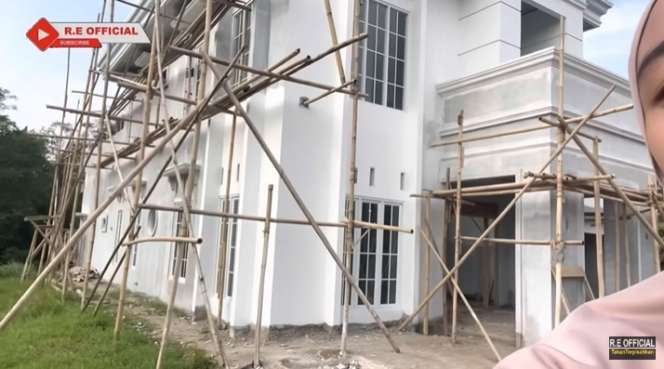 10 Potret Rumah Mewah Ega & Rafly D'Academy Mepet Sawah, Bak Istana, Bakal Saingi Lesty-Billar?