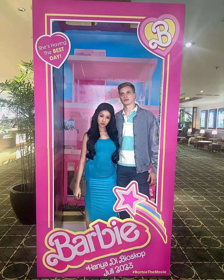 15 Artis Cantik Ikut Tren Dandan ala Barbie, Rachel Vennya Dihujat Tak Cocok, Ada yang Versi Hijab!