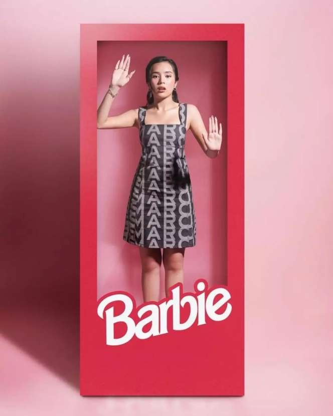 15 Artis Cantik Ikut Tren Dandan ala Barbie, Rachel Vennya Dihujat Tak Cocok, Ada yang Versi Hijab!