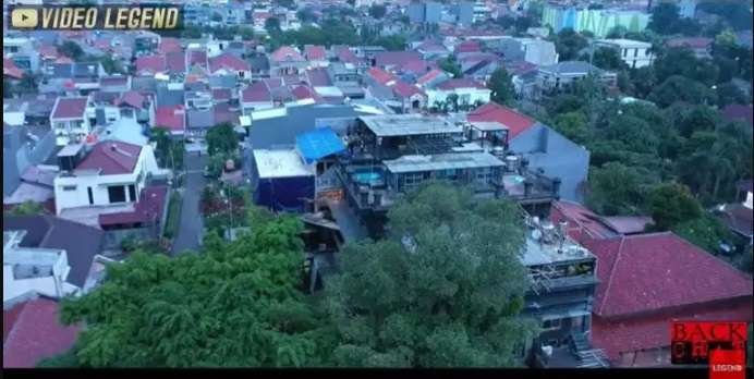 Potret Rumah Penyanyi Top Tanah Air, Ada yang Super Mewah Tapi Lokasinya Mepet Sawah