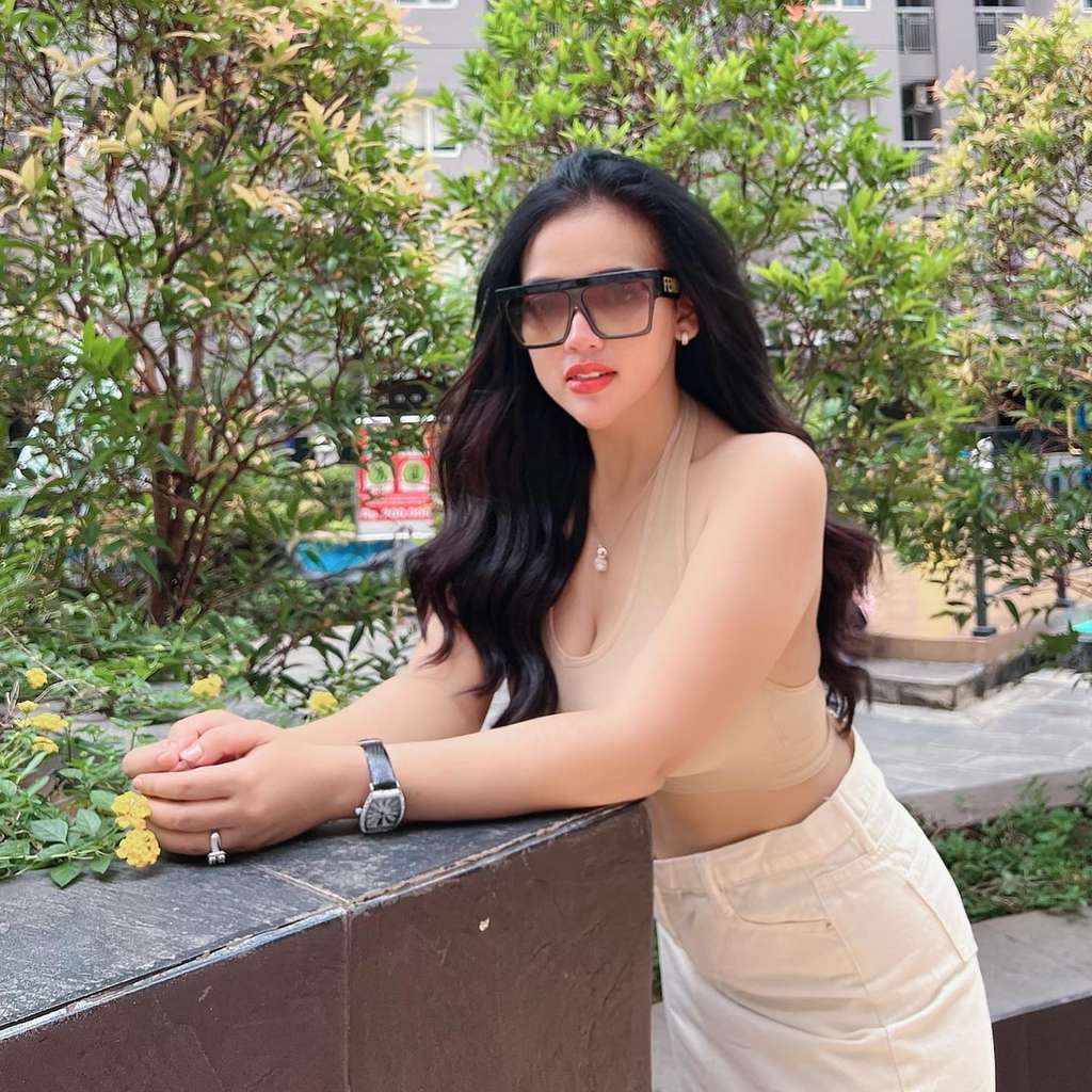 Penyanyi Seksi Ini Berhasil Diet Hingga 30 Kg, Penampilannya Kini Manglingi Banget