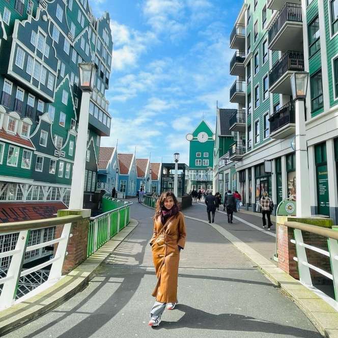 Potret Terbaru Nova Eliza yang Kini Tinggal di Belanda, Body Goals-nya Jadi Sorotan