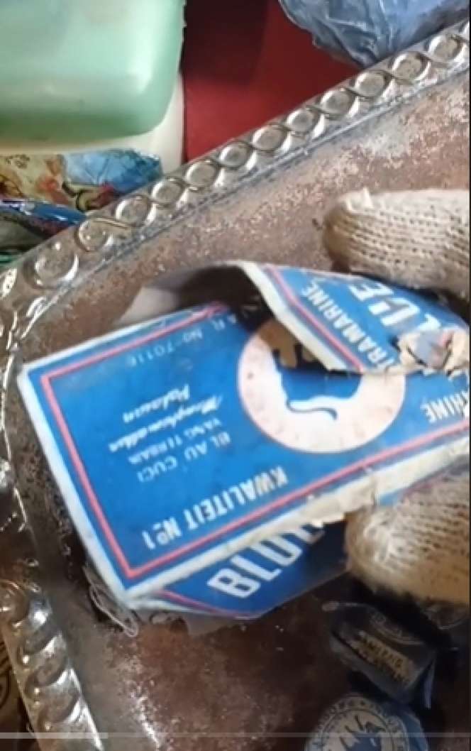 Warung Tidak Dibuka 40 Tahun, Isinya Bikin Syok, Ada Barang-Barang Era 75-an, Ini Potretnya Bak Mesin Waktu