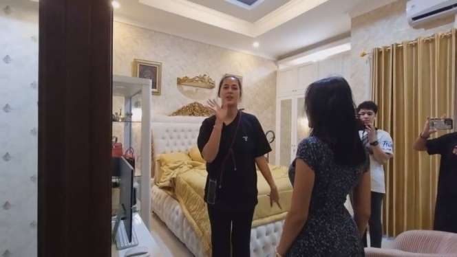 10 Potret Rumah Mewah Lucinta Luna, Kini Dilamar `Barbie Ken`, Ternyata Bak Istana! 