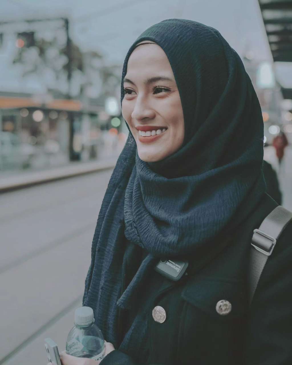 Dikenal Tajir Melintir, Deretan Artis Cantik Ini Tak Gengsi Jualan di TikTok, Ada yang Capai Ratusan Juta Dalam Semalam
