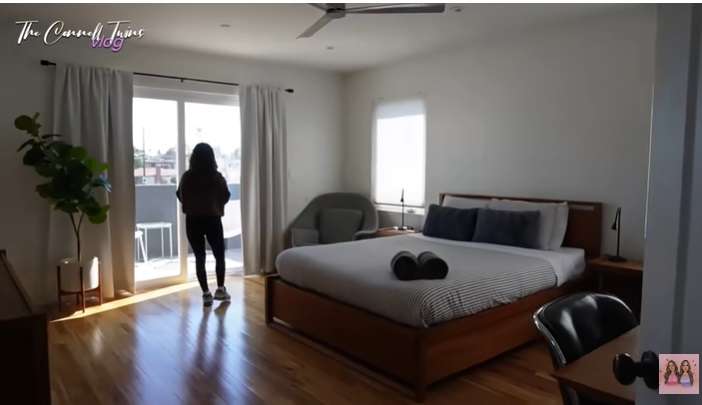 Potret Rumah The Connell Twins di LA, Desainnya Super Estetik, Ada Ruangan Khusus Kedap Suara