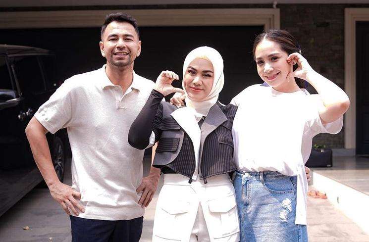 Potret Artis PAN 'Geruduk'Rumah Raffi Ahmad dan Nagita Slavina, Ajak Joget Sultan Andara 