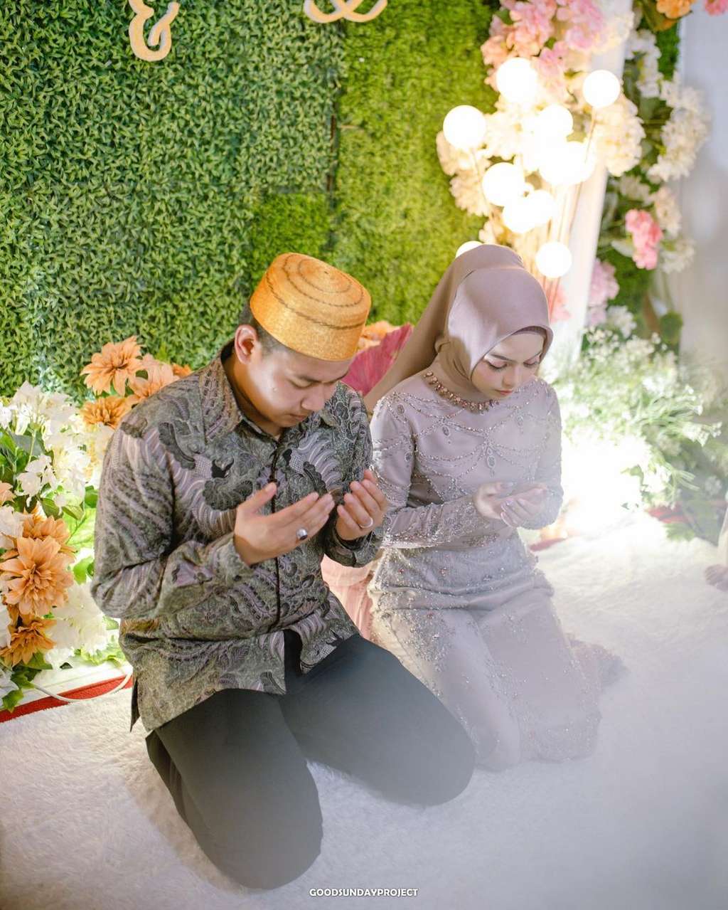 Potret Pertunangan Putri Isnari DA, Sosok Sang Suami Jadi Sorotan Beri Uang Panai Rp2 M